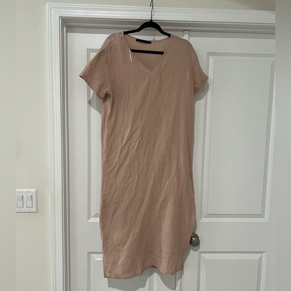 Jenni Kayne Tan V-Neck Shift Dress